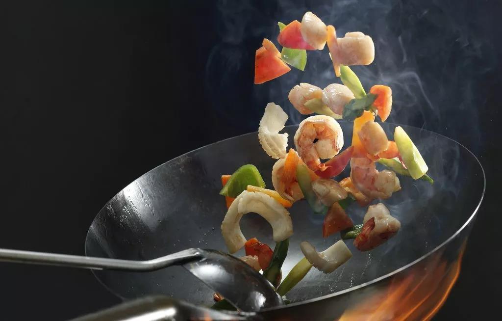 【頭條】準(zhǔn)備好了嗎？帶你領(lǐng)略佳歌集成灶不一樣的‘火’！