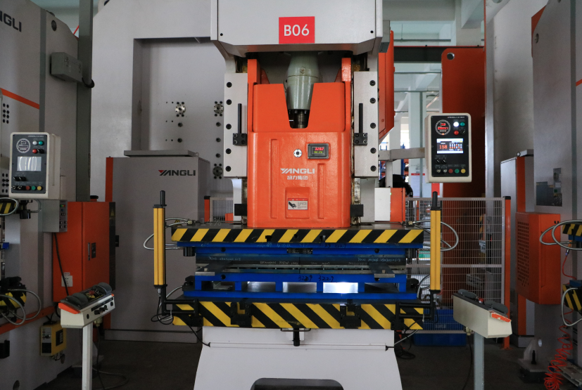 佳歌集成灶要做消費(fèi)者心中的國貨之光！??！