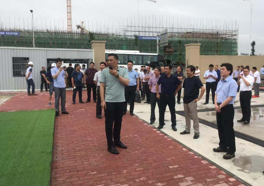 嵊州市市長嚴鋼、市人大主任、政協(xié)主席等相關領導負責人蒞臨考察集團重點建設情況