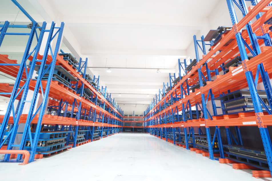 今天，一不小心就潛入了一家工廠……