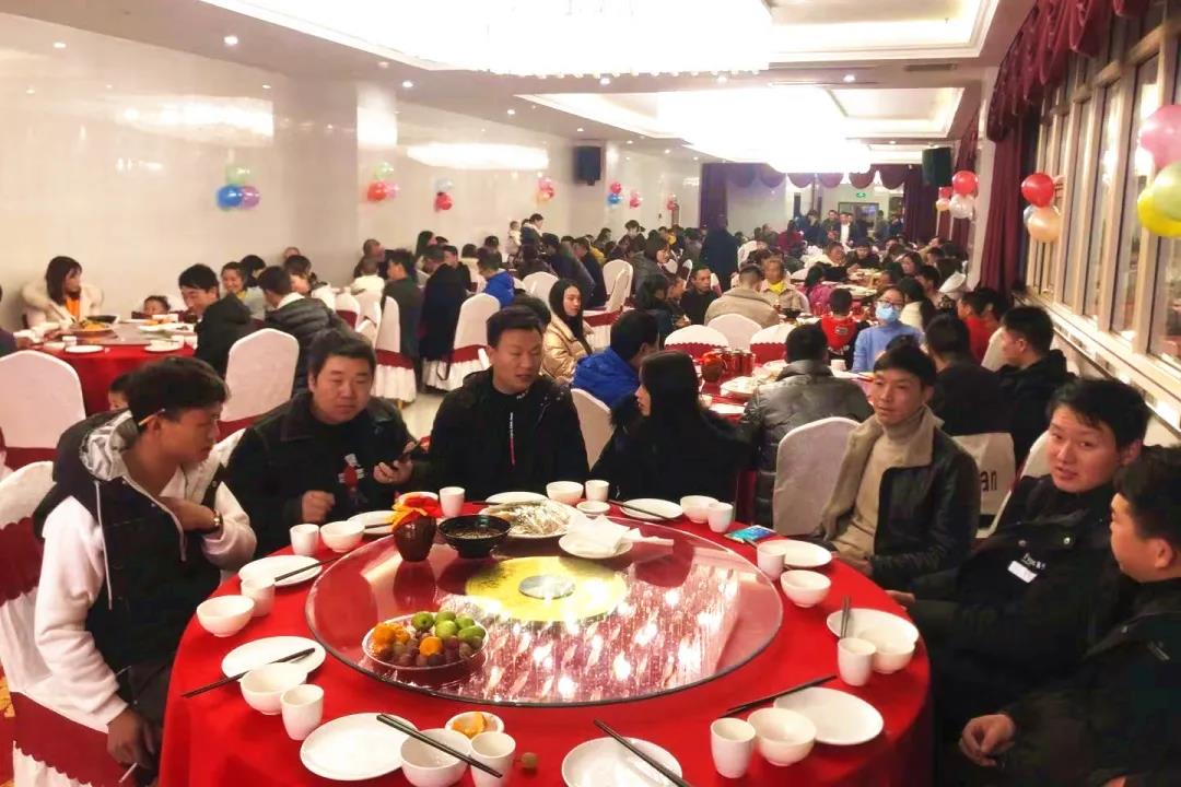 佳歌集成灶云南昭通專賣店火熱開業(yè)，燃爆全城！