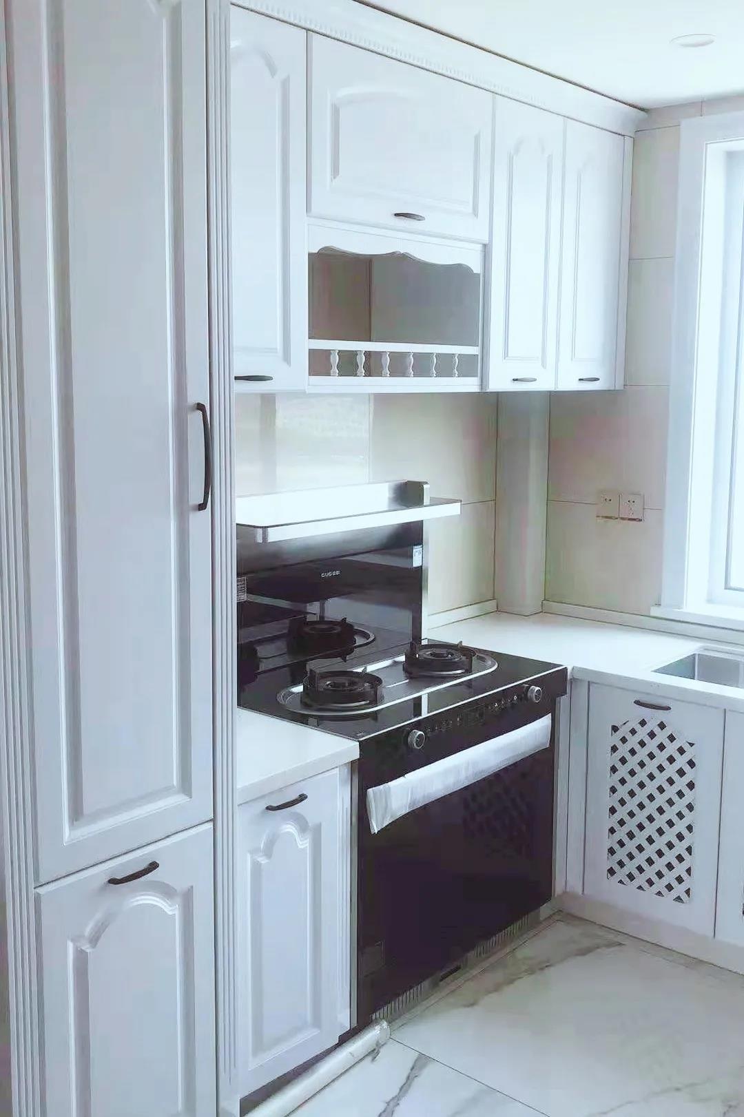 白色廚房不耐臟？佳歌集成灶讓你裝修更隨心！