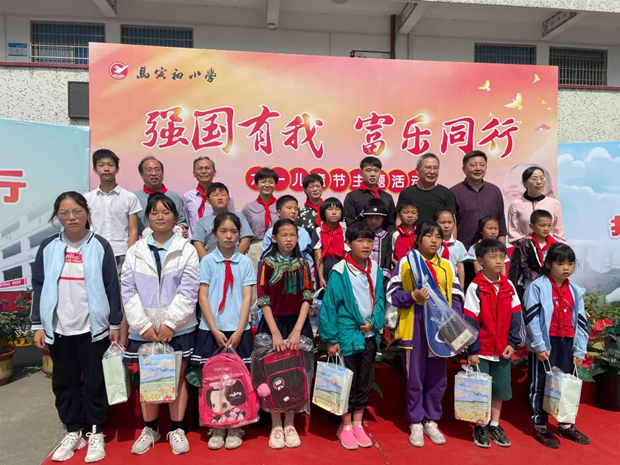 “強(qiáng)國有我 ? 富樂童行” | 關(guān)愛少年兒童，佳歌集團(tuán)一直在行動(dòng)！