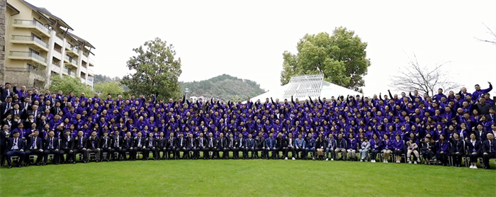 奮斗佳速度 ? 干出新精彩！佳歌集成灶全國經(jīng)銷商峰會(huì)暨新品發(fā)布會(huì)圓滿成功