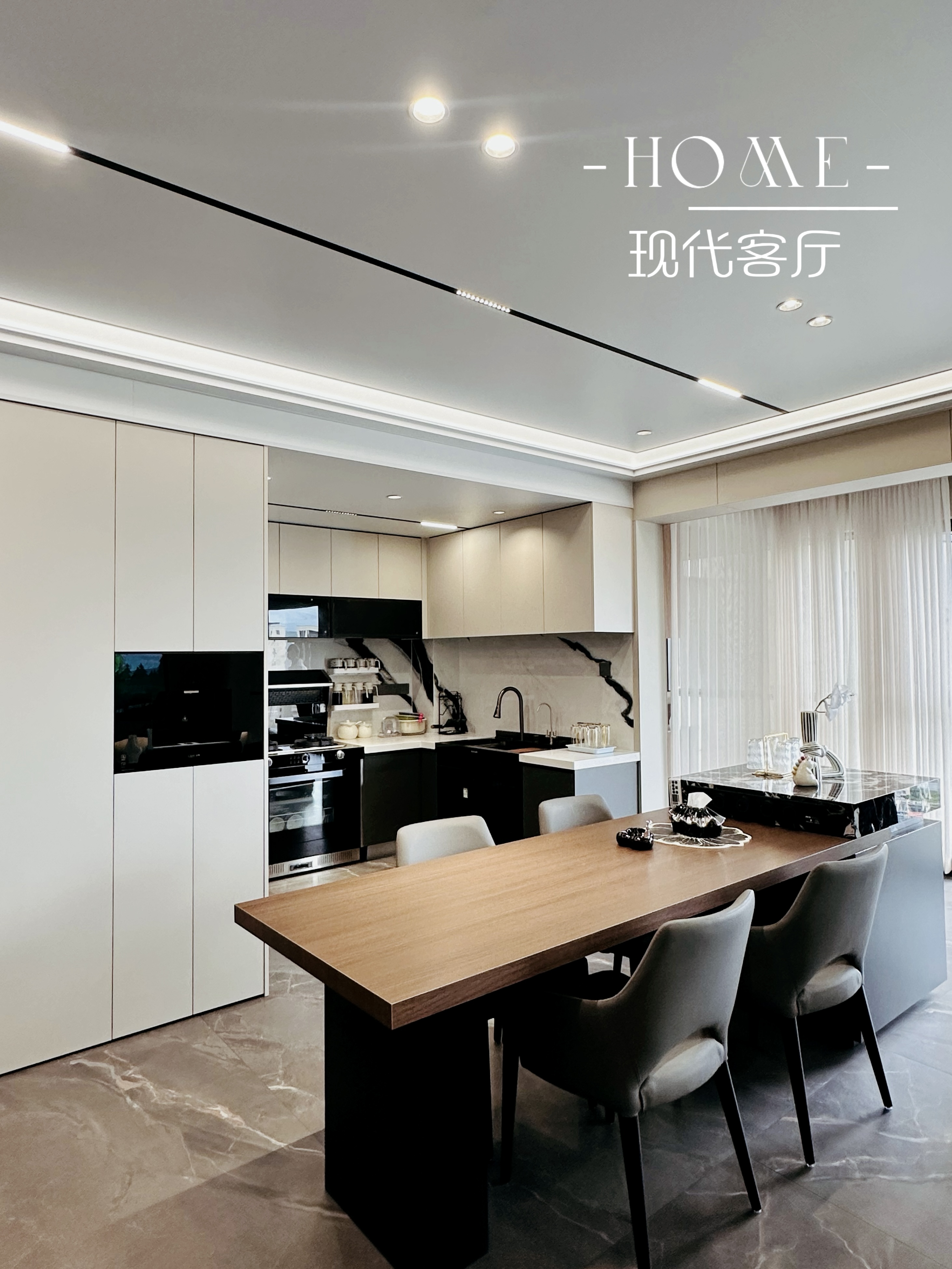 佳歌盤州用戶曾先生：佳歌廚電筑就輕奢廚房典范